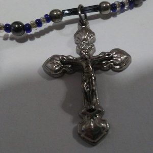 Black and Gray Beads Cross Barrel NWT